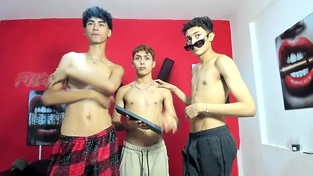 AVENGER_BOYS2026 webcam