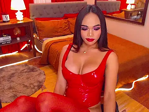 Wildfrancinee webcam