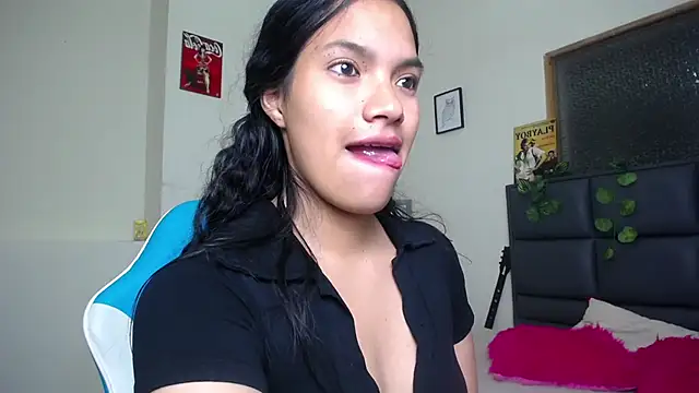 Julieta_Parker webcam