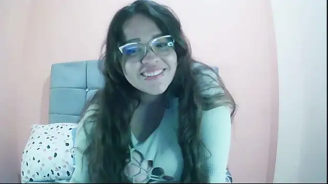 Sophie_200308 webcam