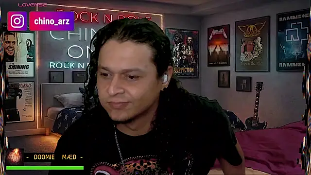 chino_roz webcam