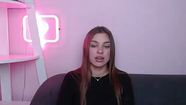 MilanaAngelAs webcam