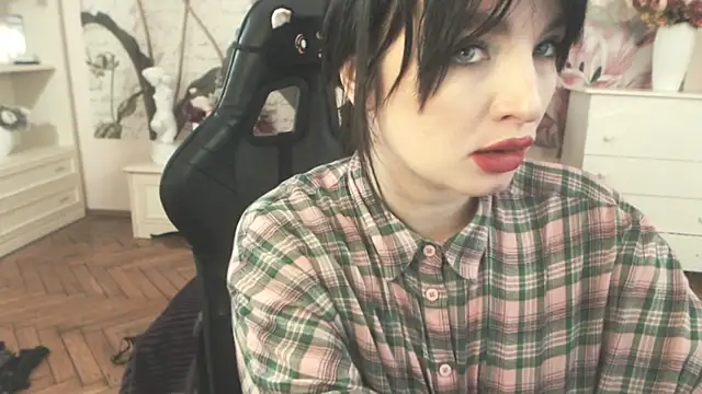 BritneyBarker webcam