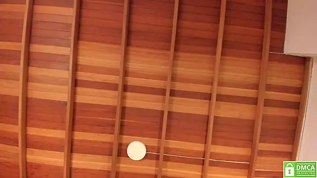 Kiara_velvet__ webcam