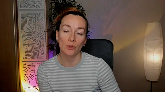 RebeccaMartinez webcam