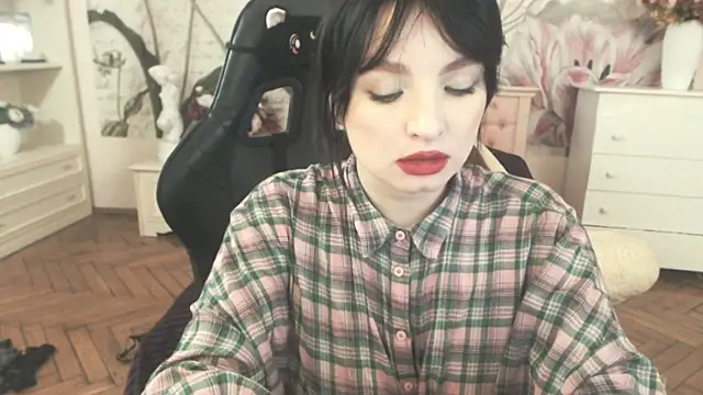 BritneyBarker webcam