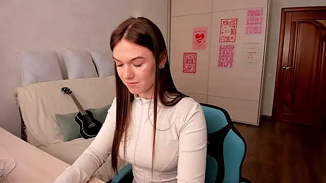 luna_lust_212 webcam