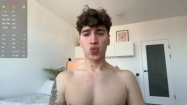 Evan__White_ webcam