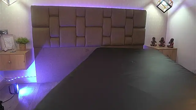 julieth_rojas (F young) - Doggy blowjob + control 2 min