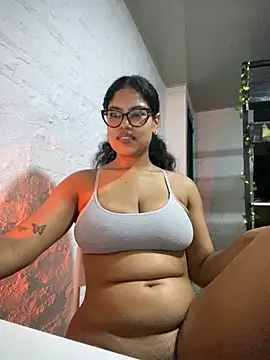 Kittybrown18 webcam