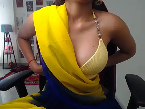 sweety_gaur webcam