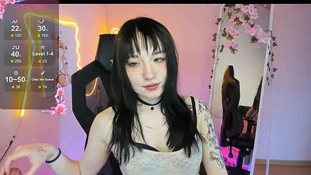 AliceeinWonderlanddd webcam