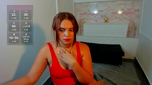 ninablaze1 - Ninablaze1's free webcam - UK Sex Cams