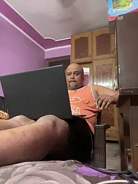 Dick_6inches_Delhi webcam