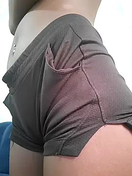 julietunderwoood - Julietunderwoood's free webcam - UK Sex Cams