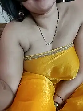 kaamuk_shweta webcam