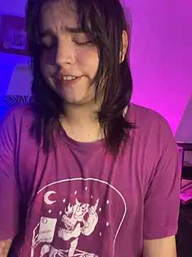 daniellesins1 - Daniellesins1's free webcam - UK Sex Cams