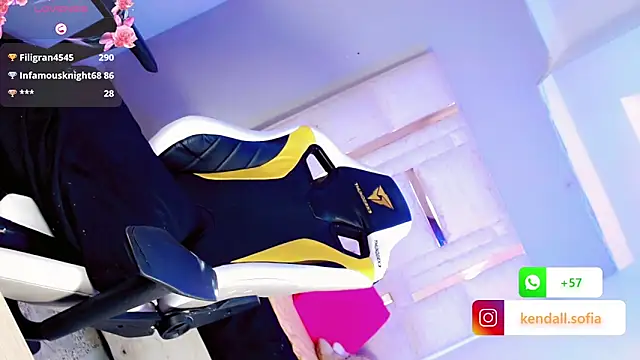 Sophiaa_doll_ webcam