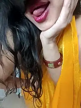 kaamuk_shweta - Kaamuk_shweta's free webcam - UK Sex Cams