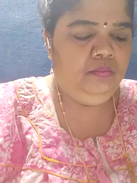 tamilthanushri live sex cam