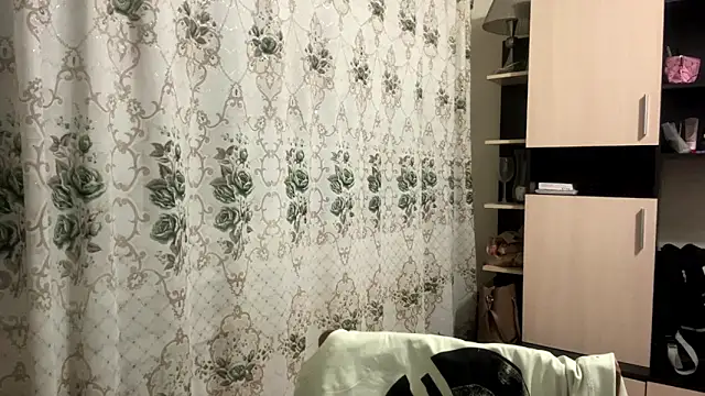 AquilineOrites webcam