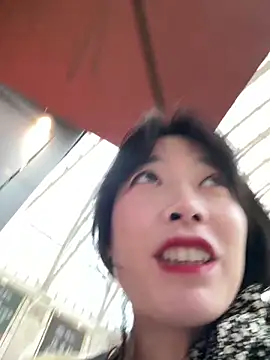 美女yourkeer在线直播