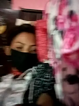 BIG_QWEEN_NO1 webcam