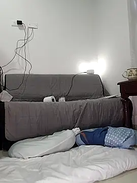 estrella_tasty webcam