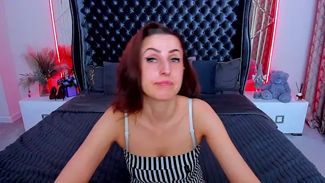 Rebecca_Diamond webcam