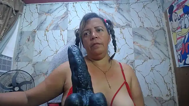 alina_maturehot webcam