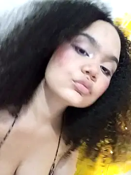 trixierosse - TrixieRosse's free webcam - UK Sex Cams