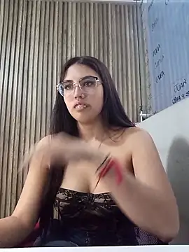 Valk_submissive webcam