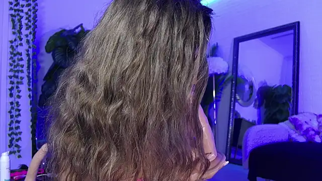 AnnastasiaJune webcam