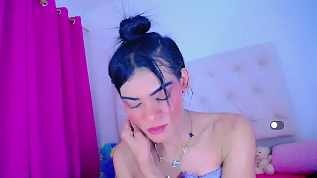 Theylor_Rouse live sex cam