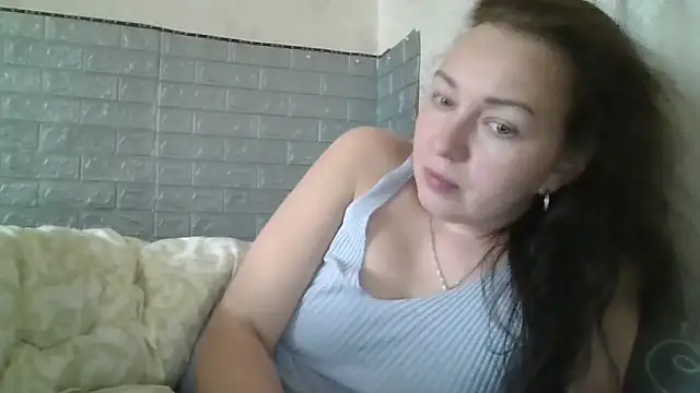 DanaNeon webcam
