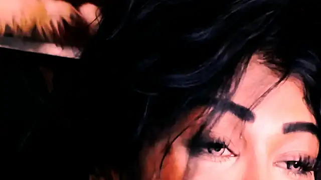 indian_dreamgirl live sex cam