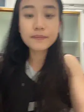 美女A-Kristen在线直播