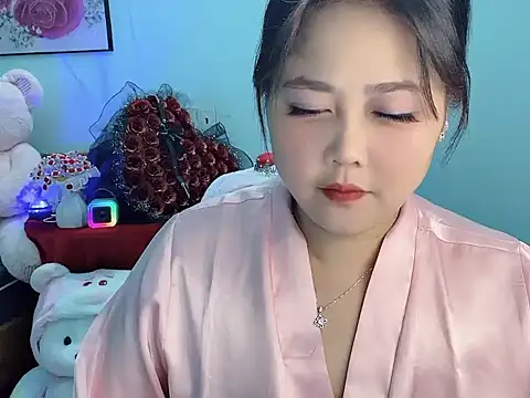 Nhanlu009 webcam