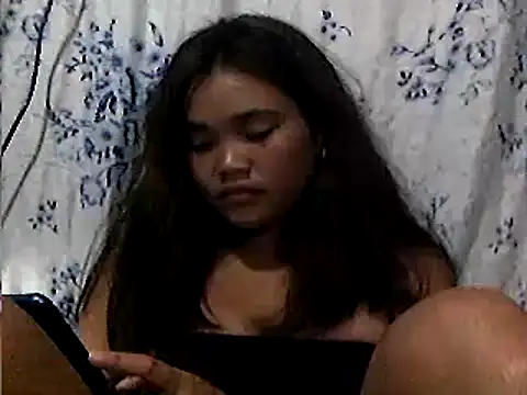 AsianPinay18 webcam