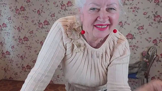 Maya_Mayflower webcam