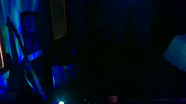 LEVIATHANX666 webcam