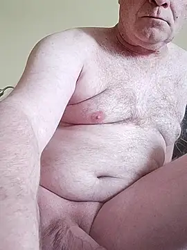 Hans04051972 live sex cam