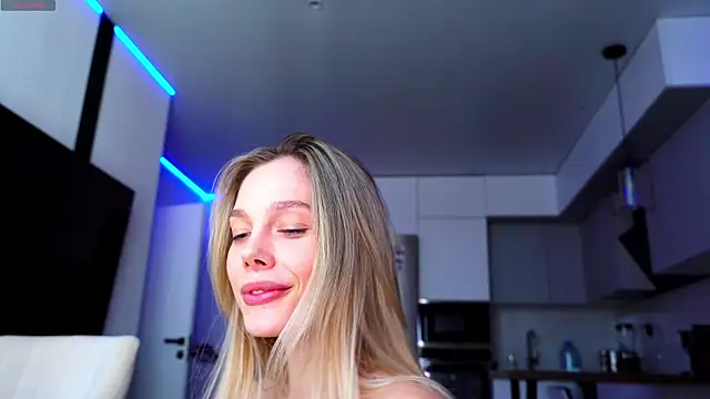 blackbunny_23 (F young) - squirt ?