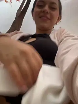 Annie_bonnie_ webcam