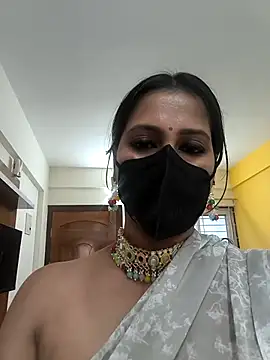 Webcam Model (Nishaa__99)  is live.Free join now!