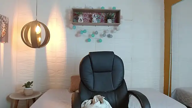 AmethystShadow17 webcam