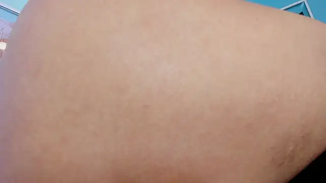 Saray_Becker_ webcam