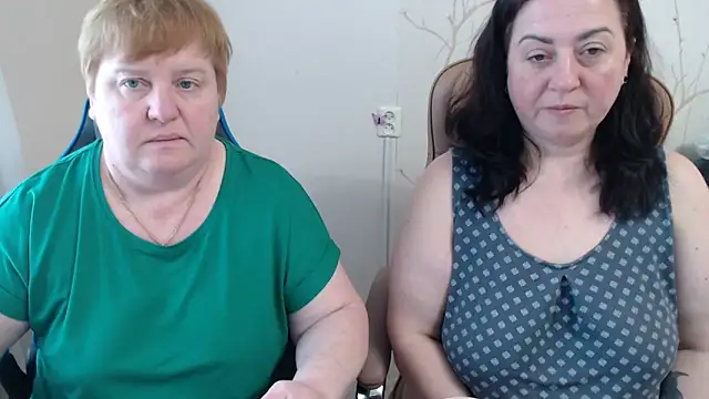 Lindy-Jeanie webcam