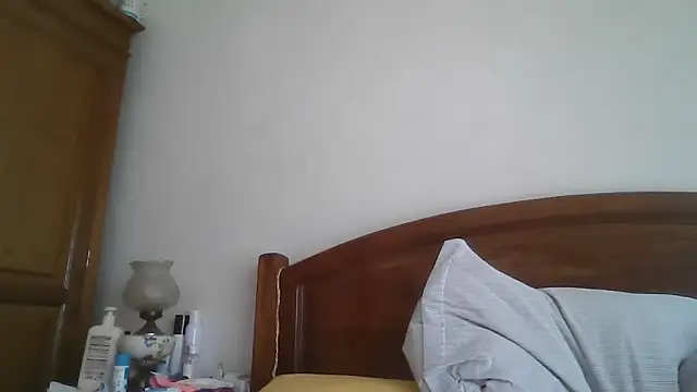 Rochinha73 live sex cam