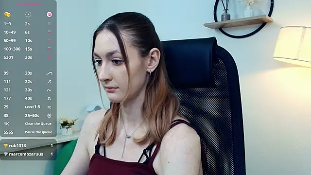 loralanett - LoraLanett's free webcam - UK Sex Cams